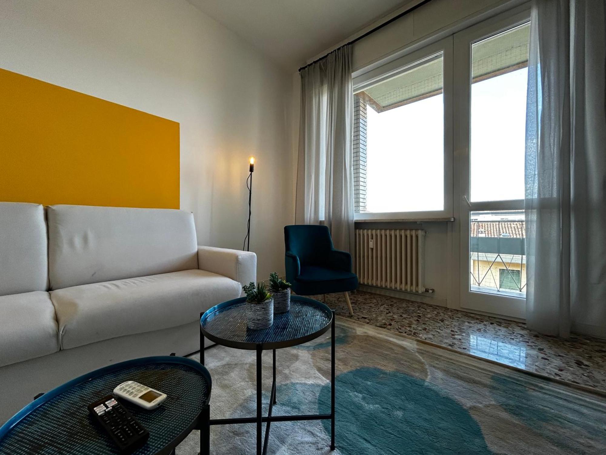 Big House-Private Parking-12" Walk From The Arena Apartman Verona Kültér fotó